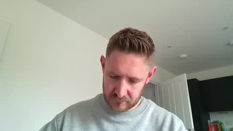 Snapshot of dirtylondon729 chatting on May 2026 09:58:02 AM Exhibitionist Ben online show from May 2026 09:58:02 AM