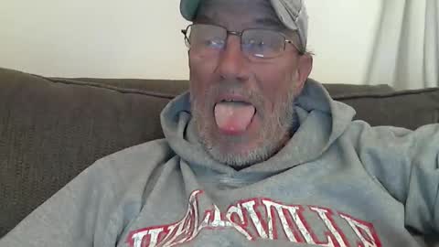Snapshot of dirtynastyoldman chatting on October 2025 01:40:01 AM dirtynastyoldman online show from October 2025 01:40:01 AM