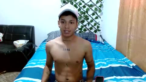 dirtyslimlatin online show from April 2026 05:17:01 PM