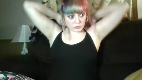 Snapshot of dirtyxhippie21 chatting on January 2026 02:16:01 AM Crystal online show from January 2026 02:16:01 AM