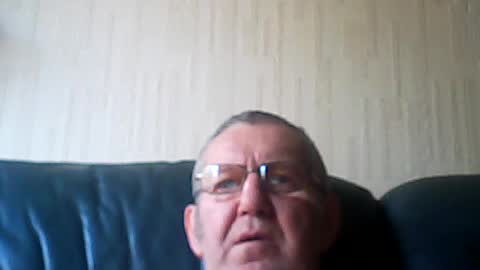 Snapshot of discovery63 chatting on June 2026 06:21:02 PM discovery63 online show from June 2026 06:21:02 PM