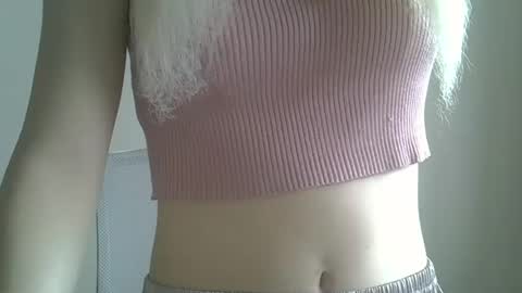 DitaMilton online show from October 2025 09:54:02 AM