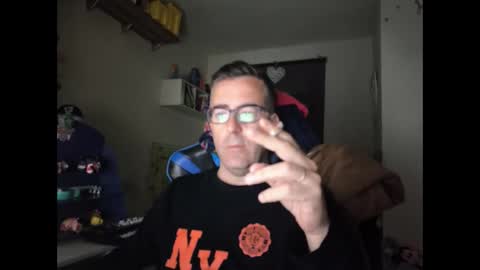 Snapshot of ditos_c chatting on March 2026 08:31:01 AM ditos_c online show from March 2026 08:31:01 AM