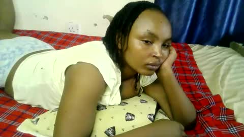 Snapshot of diva_cheupe chatting on April 2026 07:55:03 AM diva_cheupe online show from April 2026 07:55:03 AM