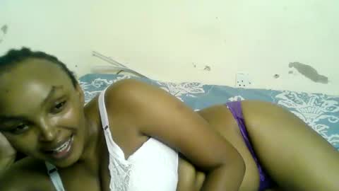 Snapshot of diva_cheupe chatting on May 2026 08:16:01 PM diva_cheupe online show from May 2026 08:16:01 PM