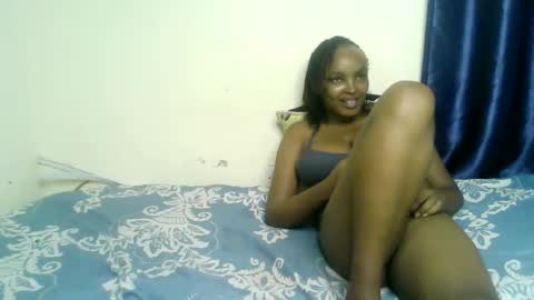 Snapshot of diva_cheupe chatting on May 2026 08:28:02 PM diva_cheupe online show from May 2026 08:28:02 PM