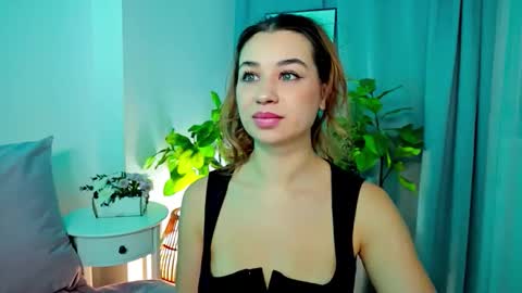 Tia online show from January 2026 10:57:02 PM