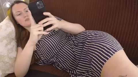 Dixiemiller online show from October 2025 08:11:02 PM