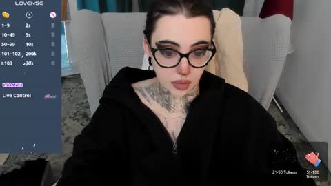 Snapshot of dixipixi_ chatting on July 2026 10:22:01 AM dixipixi_ online show from July 2026 10:22:01 AM