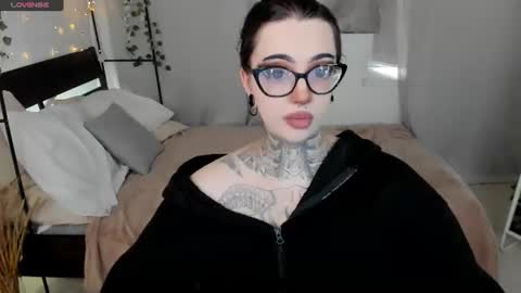 Snapshot of dixipixi_ chatting on July 2026 10:36:01 AM dixipixi_ online show from July 2026 10:36:01 AM