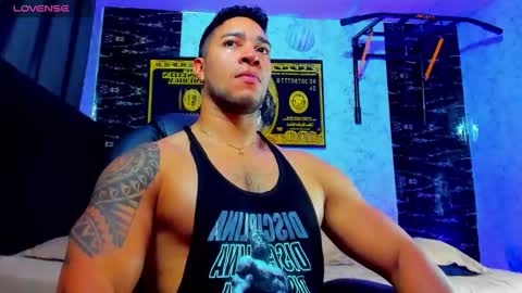 Dixon online show from October 2025 01:06:01 AM