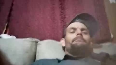 Snapshot of dixonbird41 chatting on February 2025 04:38:02 AM dixonbird41 online show from February 2025 04:38:02 AM