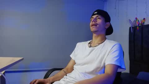 Snapshot of dj__bigd chatting on October 2025 12:10:02 AM big d B online show from October 2025 12:10:02 AM