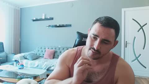 STR8 BOYv online show from October 2025 12:28:01 PM