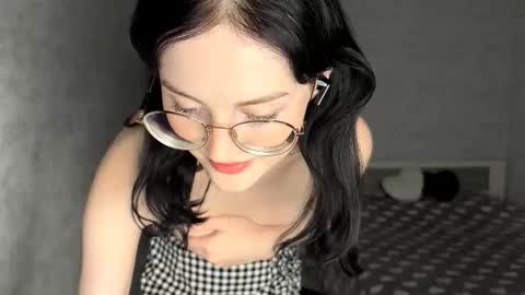 Annie PVT IS OPEN online show from October 2025 09:14:02 PM