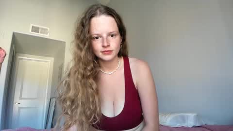 doeeyedpeach online show from September 2025 12:10:01 AM