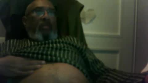 Snapshot of dofrank969 chatting on January 2026 01:21:02 AM dofrank969 online show from January 2026 01:21:02 AM