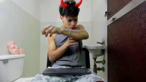 Snapshot of dogan_renz0 chatting on March 2026 08:46:02 PM Dogan online show from March 2026 08:46:02 PM