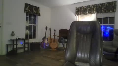 dogluc7 online show from December 2024 05:37:01 AM