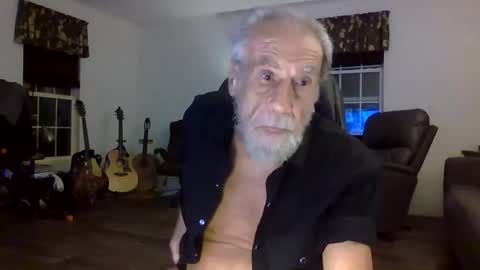 dogluc7 online show from February 2026 06:26:01 AM