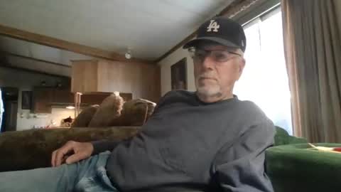 Snapshot of doingmyself69 chatting on May 2026 04:25:02 PM doingmyself69 online show from May 2026 04:25:02 PM