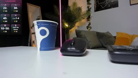 Betty online show from March 2025 04:56:01 AM