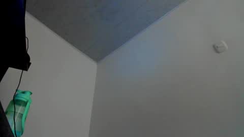 Ludika Santiago online show from March 2025 10:21:01 PM