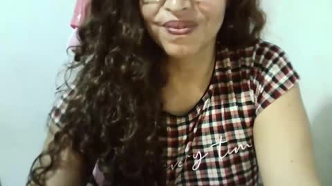 doll78latin online show from February 2025 05:25:01 AM