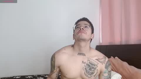 Auro and Santiago online show from December 2024 06:34:02 PM