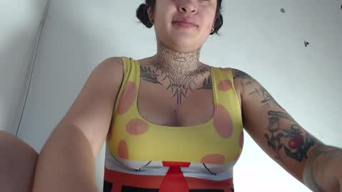 doll_and_thebrown online show from December 2025 11:39:02 AM