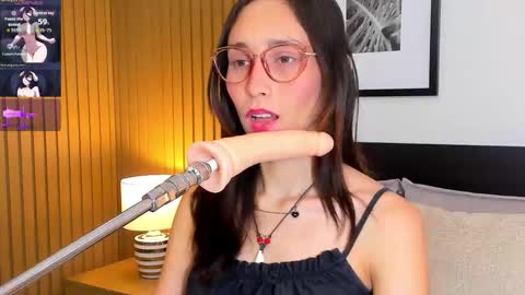 Bella  online show from March 2026 08:01:01 PM