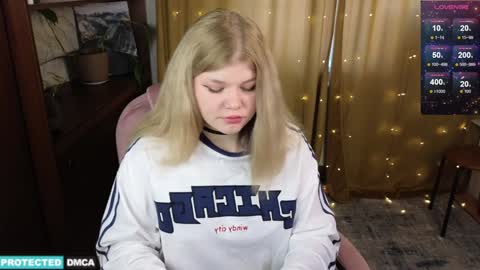 Chloe online show from January 2025 09:02:01 AM