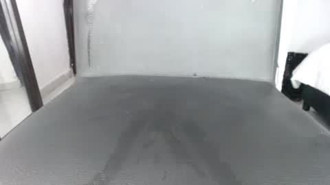 Snapshot of doll_dollys_ chatting on February 2025 01:25:02 AM doll_dollys_ online show from February 2025 01:25:02 AM