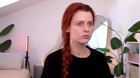 Your doll Lesli online show from January 2026 11:36:01 AM