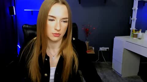 doll_vey online show from March 2025 04:17:02 PM