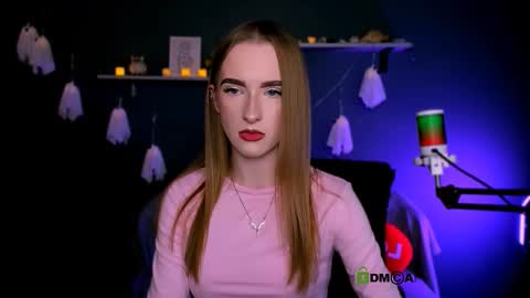 doll_vey online show from October 2025 07:58:02 PM