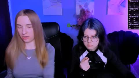 Snapshot of doll_vey chatting on December 2025 08:24:02 PM doll_vey online show from December 2025 08:24:02 PM