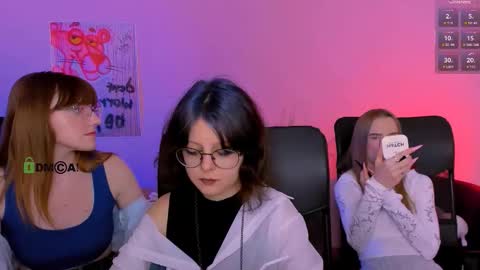 Snapshot of doll_vey chatting on December 2025 08:38:02 PM doll_vey online show from December 2025 08:38:02 PM