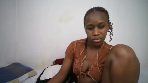 dollberry online show from February 2025 05:25:01 AM