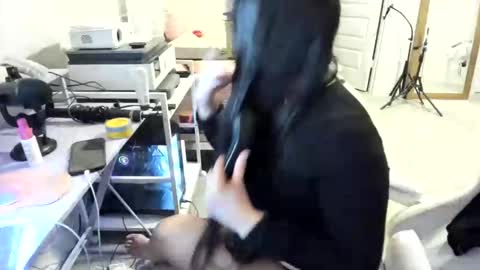 DOLLLFACE online show from March 2026 01:42:01 AM