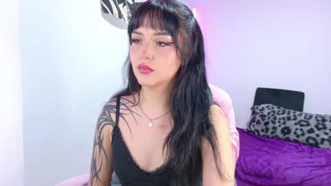 Snapshot of dollmeow chatting on April 2026 01:58:02 AM Isabela Independet model 3 online show from April 2026 01:58:02 AM