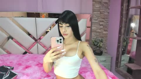dollx_sweetx online show from June 2026 02:07:01 AM