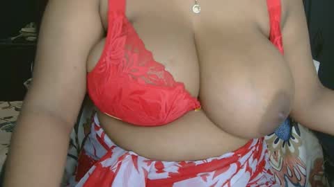 dolly_2 online show from February 2026 04:24:01 AM