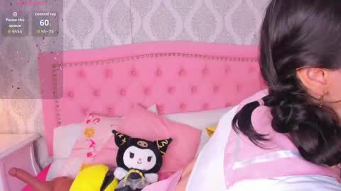Snapshot of dolly_kitter chatting on June 2026 12:17:01 PM dolly_kitter online show from June 2026 12:17:01 PM