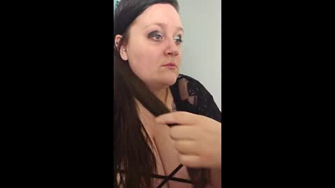 dollydarkside online show from March 2026 08:11:01 PM