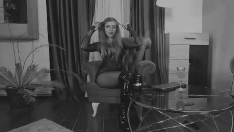 Snapshot of doloressage chatting on August 2026 10:01:02 PM Dolores Sage online show from August 2026 10:01:02 PM