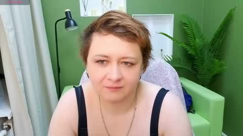 Snapshot of doloressea chatting on May 2026 05:34:02 AM DoloresSea online show from May 2026 05:34:02 AM