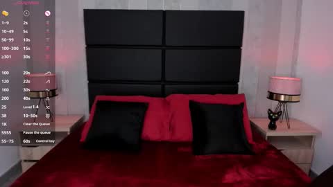 Dolly online show from September 2025 08:32:01 PM