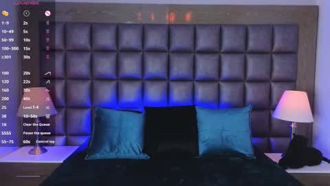 Dolly online show from October 2025 08:31:01 PM