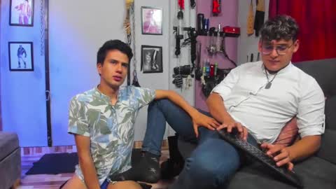 Diego Castell online show from February 2025 02:38:01 PM